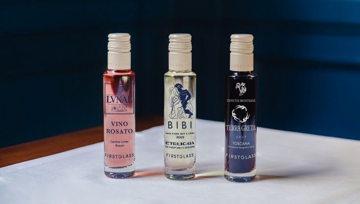 Anche il vino diventa mignon: ecco le bottiglie da un calice