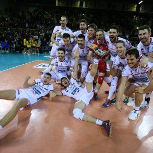 Volley, Superlega: Trento vince a Modena, emiliani in vetta con Civitanova