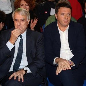 Pd e Cinque Stelle perdono quota, il centrodestra in sorpasso. E Prodi torna sul podio dei leader