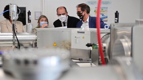 Coronavirus in Francia, ministero della Salute: "Situazione preoccupante". Raddoppiato il numero dei tamponi