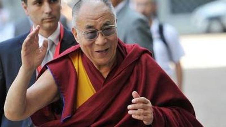 I 90 anni del Dalai Lama, il leader globale che ispirò “L’arte della felicità”