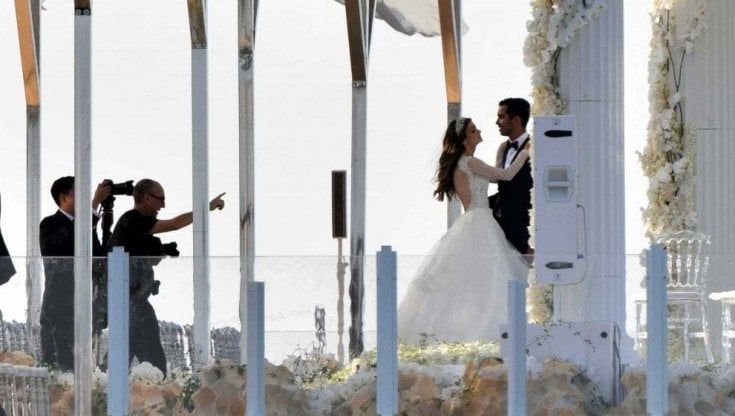Reali inglesi, ereditiere e star di Hollywood, c'era una volta il sì da fiaba in Puglia: così il Covid ha frenato un settore milionaro