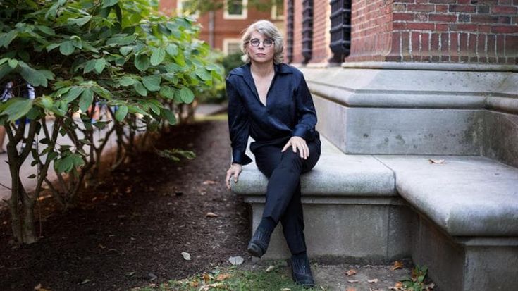 Jill Lepore: “Una tecno-setta tiene le redini dell’IA”