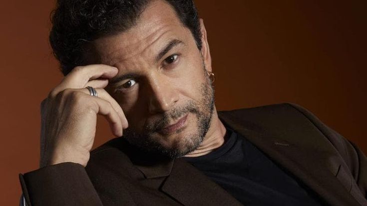 Teatro Palladium, Vinicio Marchioni senza maschere. “In vino veritas”