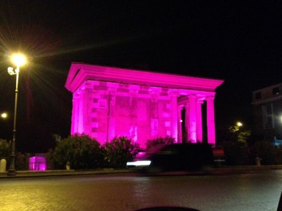 Tempio di Portuno si tinge di rosa<br />per la lotta contro i tumori