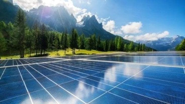 Germania, il solare produce troppo: crolla il prezzo dell’energia per i produttori