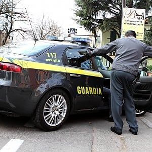 Torino, falsi contratti d'affitto di terreni intestati a defunti 