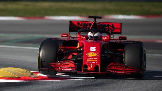 Coronavirus, la Ferrari non ferma Maranello: produzione e reparto corse a pieno ritmo