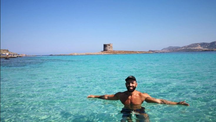 Bisceglie in lutto per Antonio Caggianelli, il ballerino morto nel deserto: "La sua danza sempre col sorriso"
