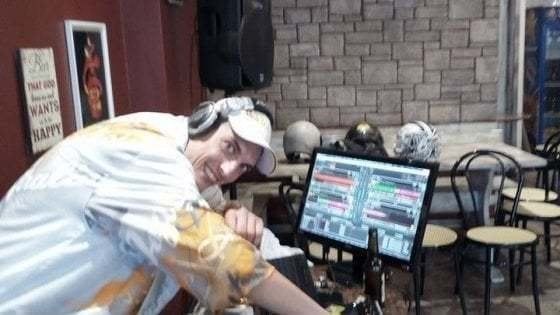 Bergamo, uccise l'amico dj a coltellate dopo una lite: condannato a 16 anni