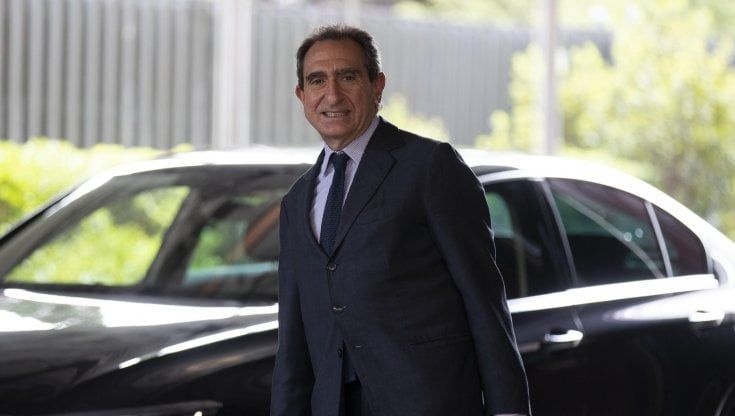 Rai, Tg regionali: rivolta bipartisan di sindaci e governatori contro soppressione dell'edizione notturna. I sindacati: "Pronti allo sciopero"