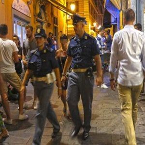 Lecce, studentessa Erasmus svedese violentata nel cuore della movida: preso 20enne