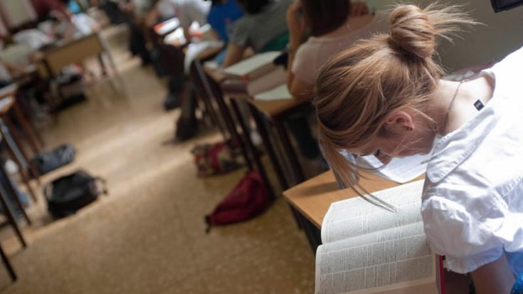 Cento giorni alla maturità: tra riti, materie scelte e le novità dell’esame 2026