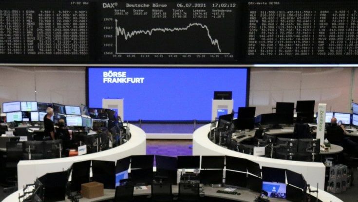 Le Borse di oggi, 7 luglio. Listini Ue in rialzo in attesa della Fed. Petrolio ancora giù