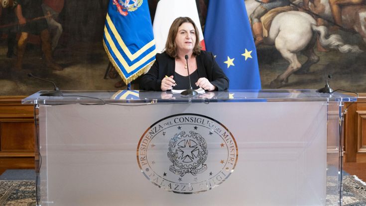 Reddito d'emergenza: 3 miliardi alle famiglie. La Cig può andare oltre le 9 settimane