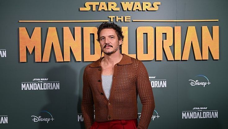 Pedro Pascal è di nuovo The Mandalorian: "Il mio antieroe in cerca di radici"