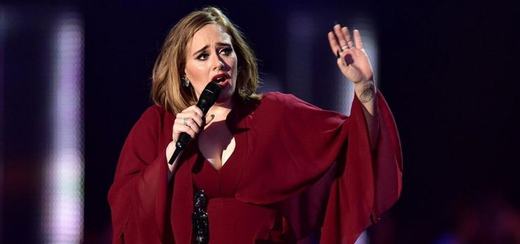 Adele dei record, è la più ricca inglese tra gli under 30