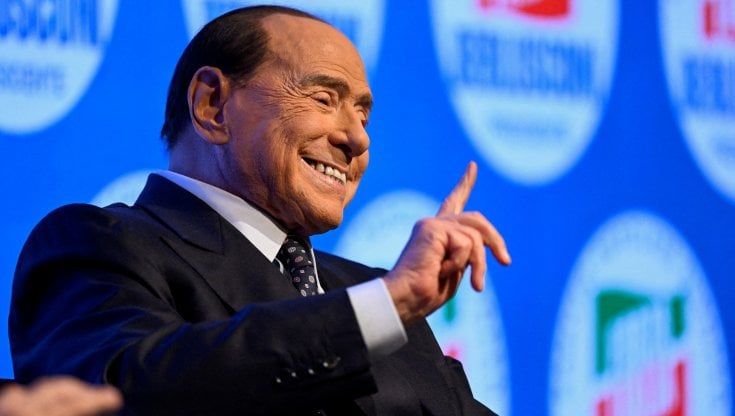 Governo, per Berlusconi niente incarichi. "Ma sarò il regista del centrodestra"