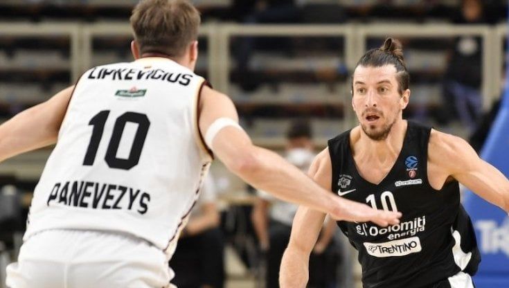 Basket, EuroCup: Trento ancora ko, il Lietkabelis passa 61-77