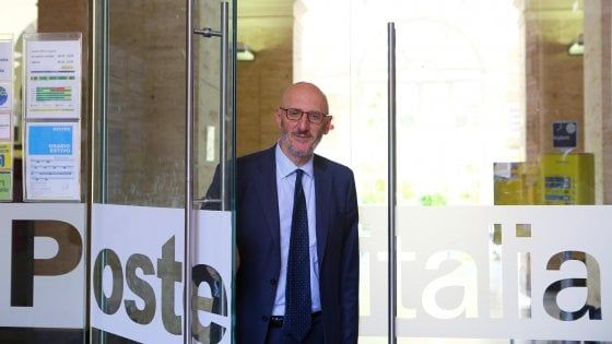 Poste caute in Borsa, il Tesoro riaccende i motori della privatizzazione