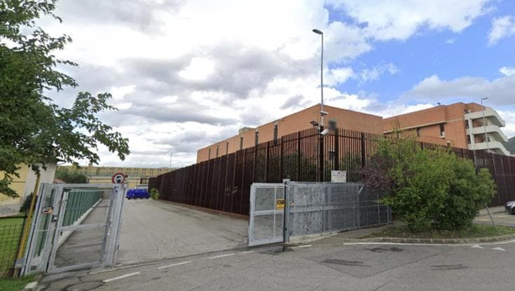Prato, un altro detenuto accoltellato: la Dogaia carcere-polveriera