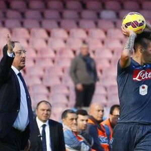 Napoli, Benitez pronto a cambiare. I big ora rischiano