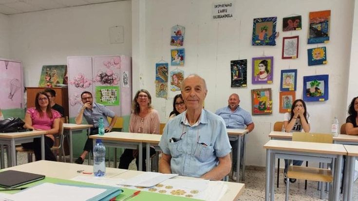 Palermo, maturità a 74 anni: “Lasciai la scuola perché mi bullizzavano, ho fatto il ceramista ma volevo studiare l’arte”
