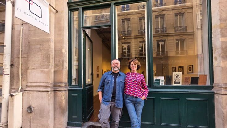 “La traccia del legno”. A Parigi in mostra le opere di Valentina Biletta e Enrico Rambaldi