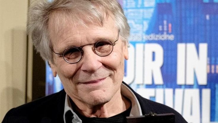 Daniel Pennac: “Alle donne dico siate indipendenti. Quelle che mi circondano vivrebbero tranquillamente anche senza di me”