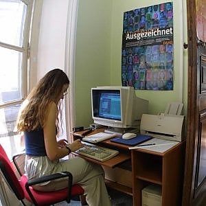 Adulterio, basta un click