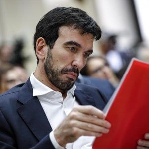 Decreto dignità, le opposizioni attaccano: "E' invotabile: ci saranno 80mila posti di lavoro in meno e il precariato aumenterà"