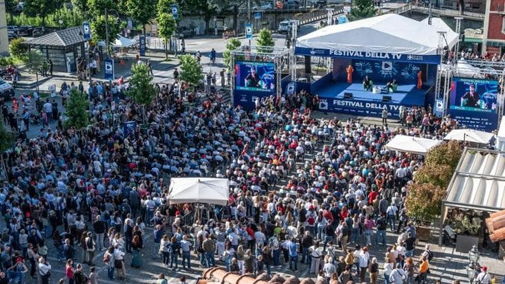 Informazione e attualità, i media si incontrano al festival di Dogliani