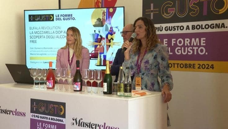 Bufala revolution: la Mozzarella Dop alla scoperta degli alcohol free - la masterclass
