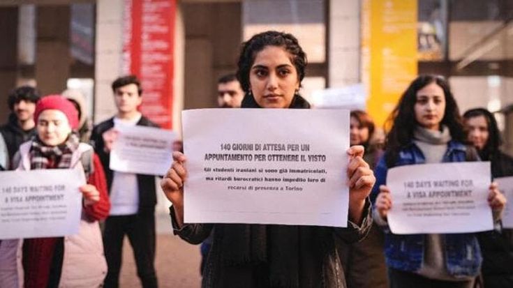 Appello degli iraniani all’Università: “Noi isolati da giorni, non lasciateci”