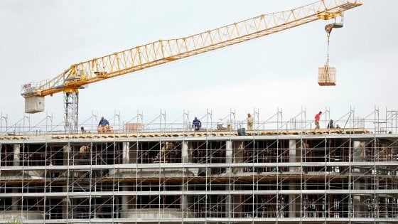 Livorno, fatture false in imprese edili 12 denunciati