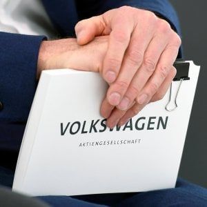 Volkswagen, con l'automazione taglierà fino a 7mila posti di lavoro