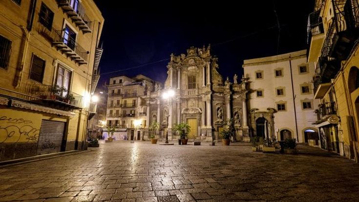 Violentata nel bagno di un locale di Palermo, scattano i sigilli per sette giorni