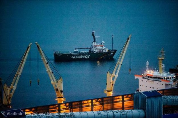 Greenpeace, la Arctic Sunrise torna a casa dopo 10 mesi di sequestro