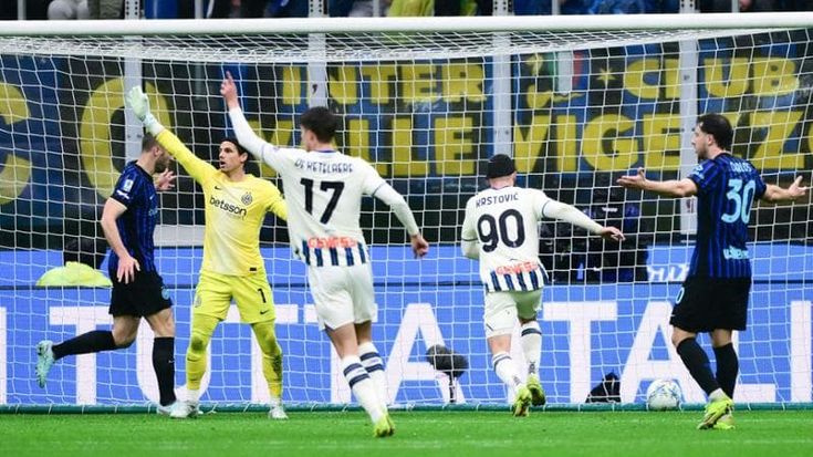 L'Inter pareggia 1-1 con l'Atalanta: capolista furiosa, Chivu espulso