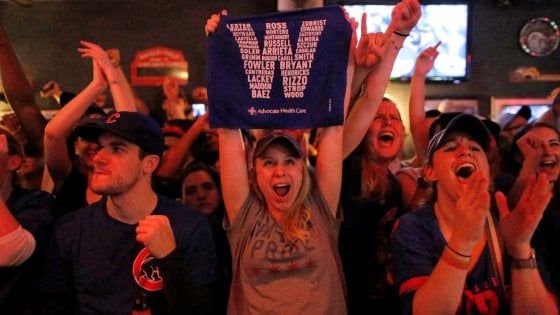 Baseball, maledizione sconfitta: i Chicago Cubs campioni dopo 108 anni
