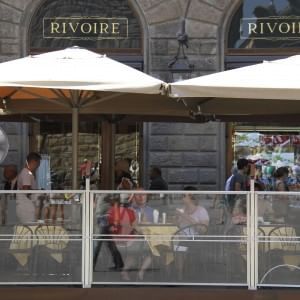 Furto al Caffè Rivoire, via con 25 mila euro