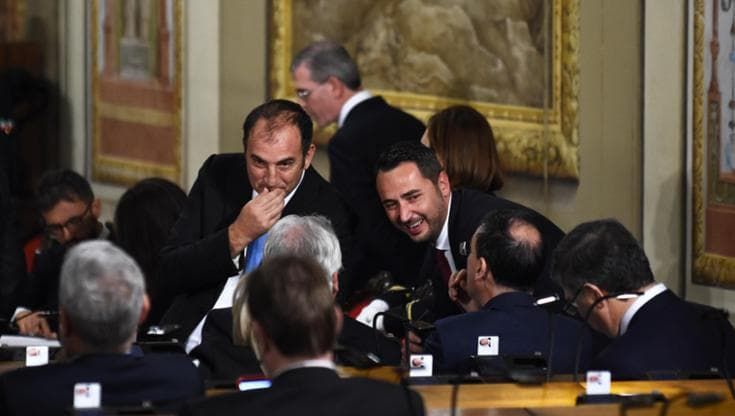 Il Pd ferma la norma sui capannoni-casa: emendamento ritirato all’Ars