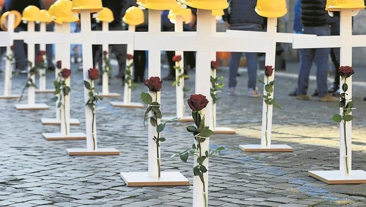"Morire di lavoro”, il requiem laico per una tragedia italiana