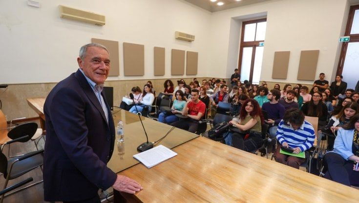 Palermo, Pietro Grasso all'università spiega il maxiprocesso: "Fu una rivoluzione culturale"