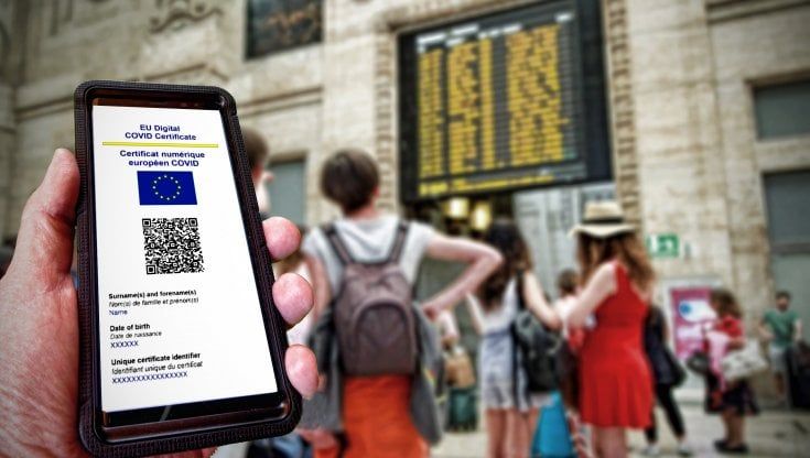Contagi sopra i tremila. Pioggia di disdette per i viaggi all'estero