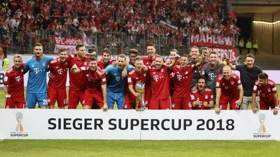 Supercoppa di Germania: il Bayern travolge l'Eintracht, Kovac alza il primo trofeo