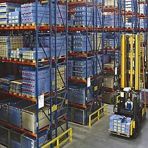 Istat, la fiducia di imprese e consumatori torna a calare