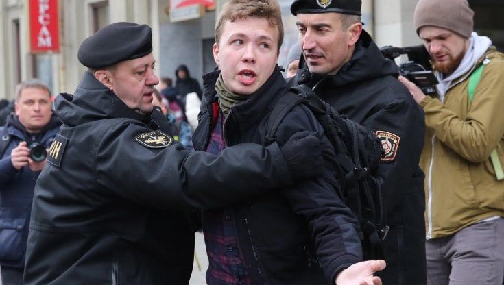 Bielorussia, chi è Roman Protasevich, il giornalista nel mirino di Lukashenko