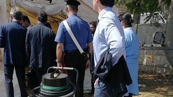 Bari, a rischio inagibilità anche le tende del Palagiustizia: "Situazione igienica al limite" 