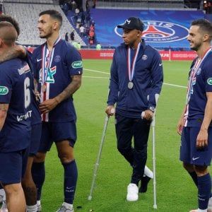 Psg: "Infortunio di Mbappé serio", in dubbio la presenza con l'Atalanta